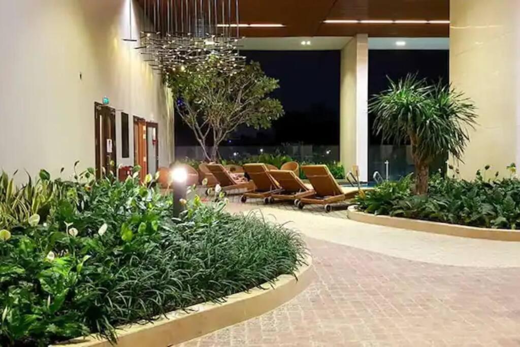 Apartment - Near TSN Airport - 2Br 2WC - Luxury