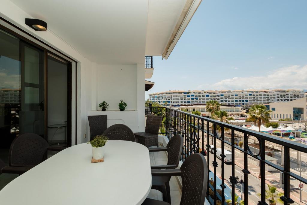 Vacation apartment with private parking in Puerto Banús - 5