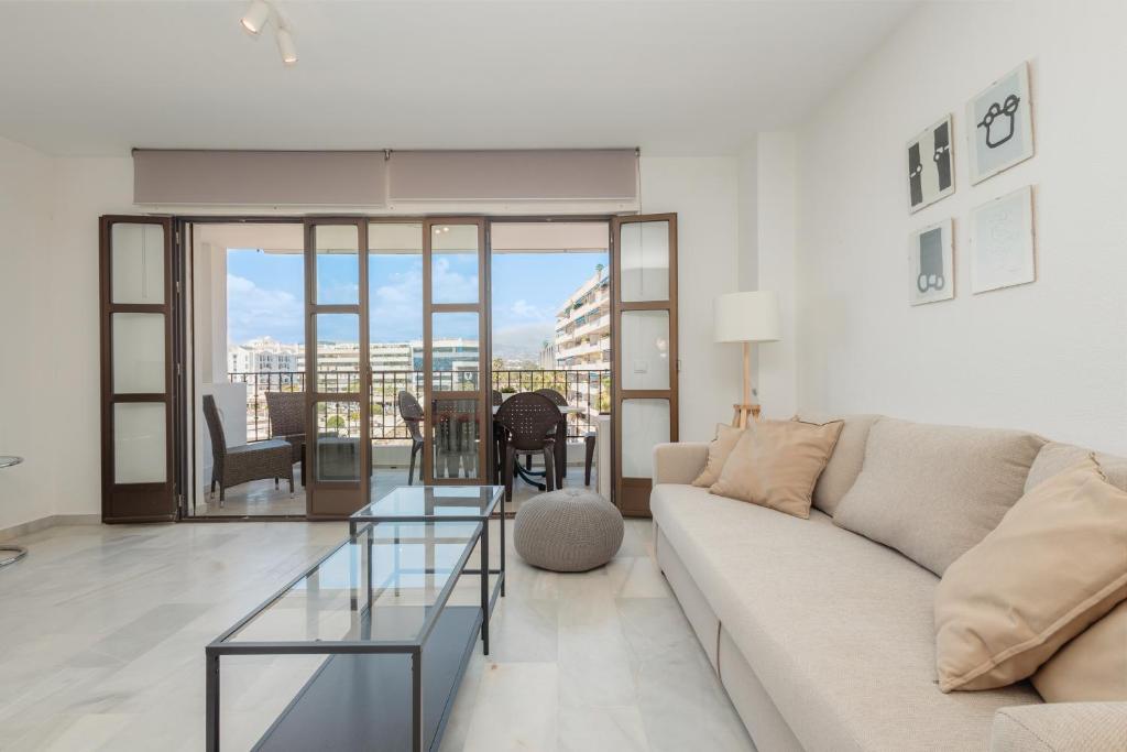 Vacation apartment with private parking in Puerto Banús - 4