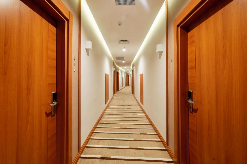 Legend Hotel Batumi Convention Center & Spa photo