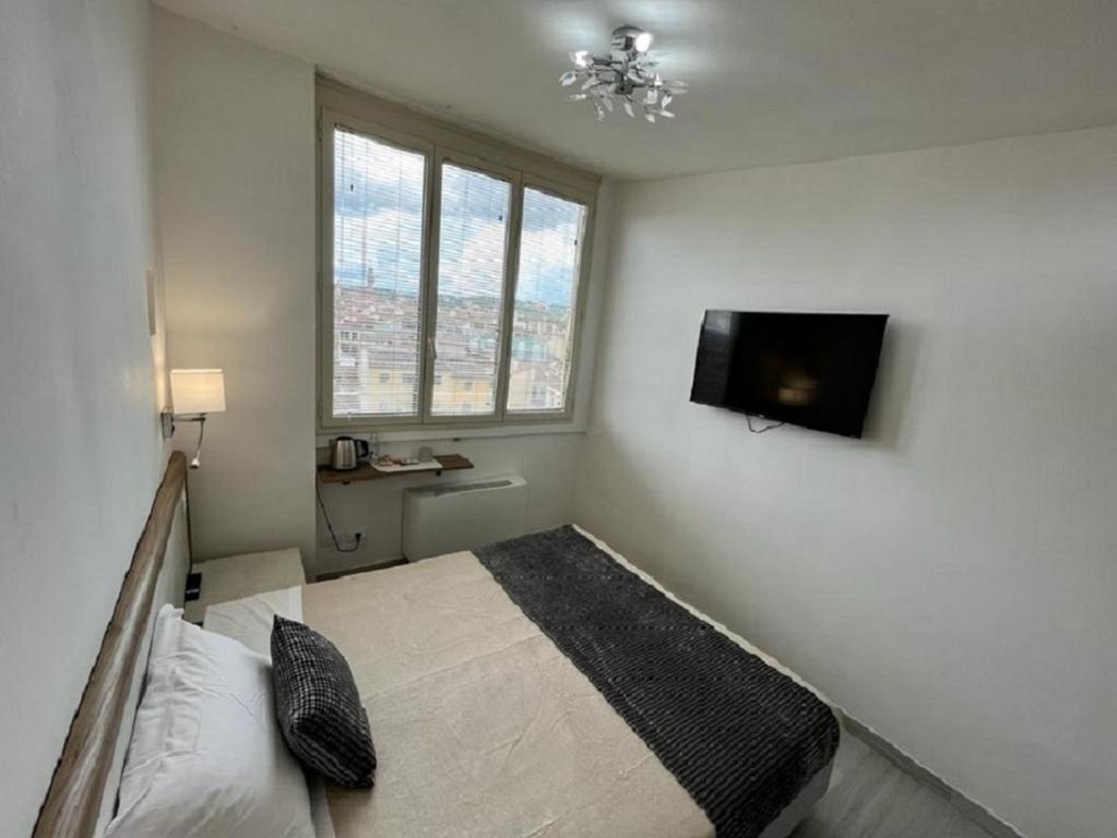 Florence Hotel Ester Additional