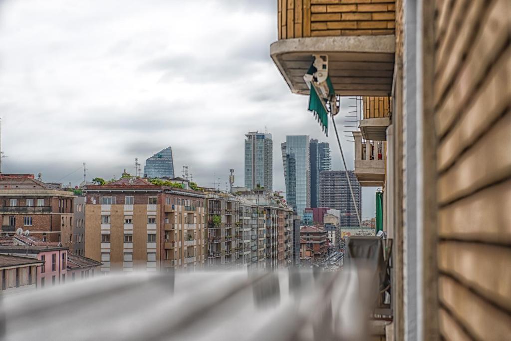 New & Bright Balcony Flat by Central Station - 5