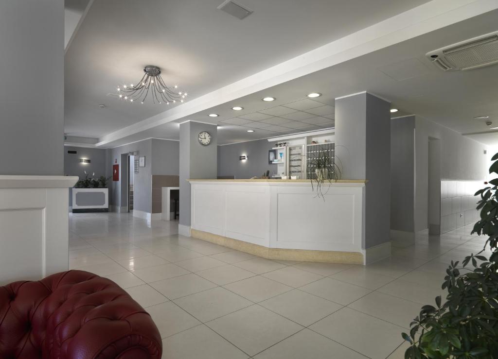 Hotel Miami photo