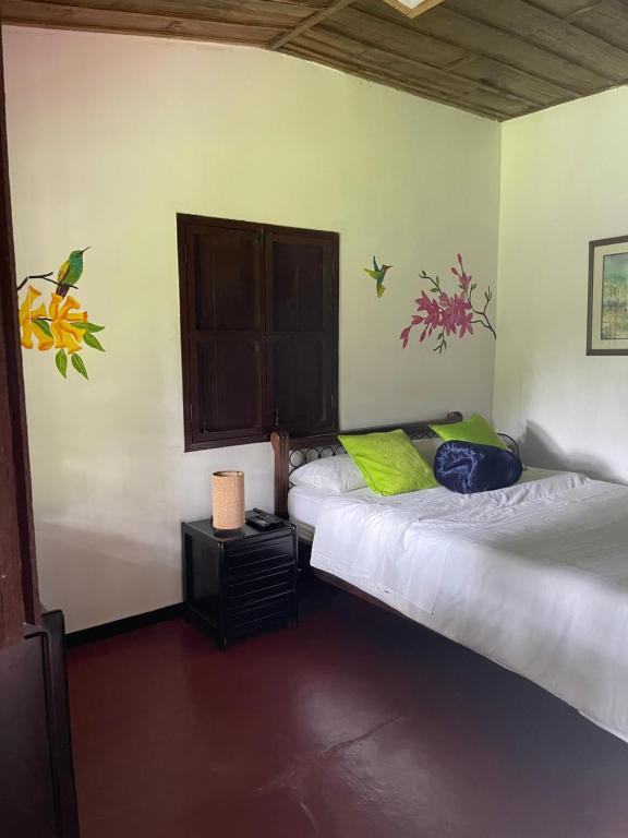 CASA HOTEL MÁLAGA - 4