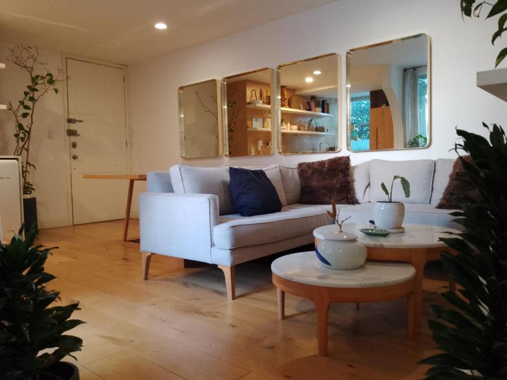Cozy country retreat in fashionable Roma - 1