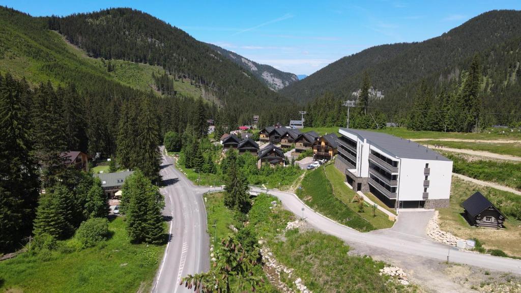 Apartment YOLO - 4 person - Garage parking - Ski in Ski Out, Demanovská Dolina