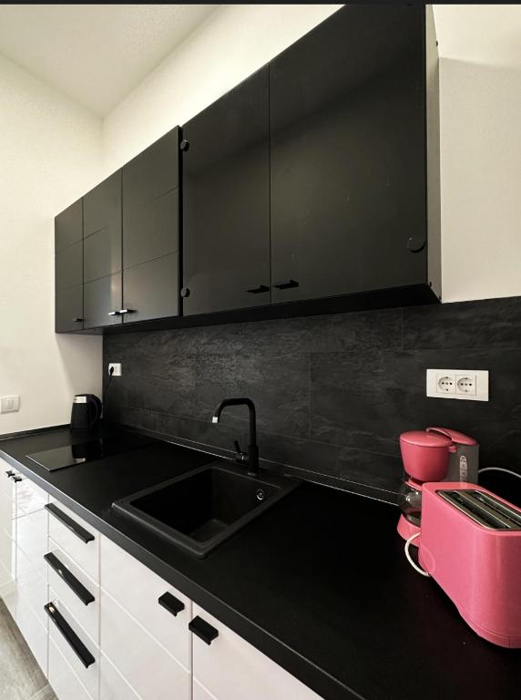 Studio apartment, 5 minutes to the beach - 4