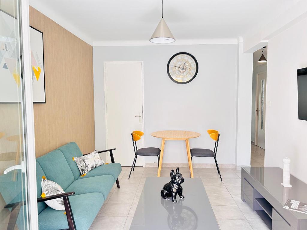 2 bedroom luxury flat with Balcony Cannes Center - 4