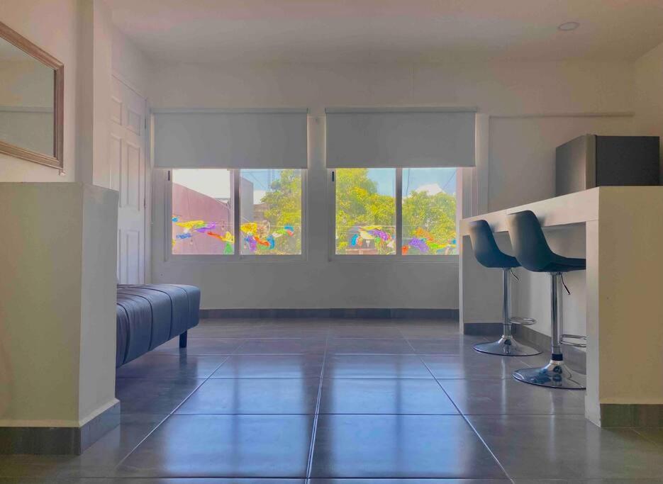 5th Av Studio Close to the Beach ADO Ferry & Mall - 1