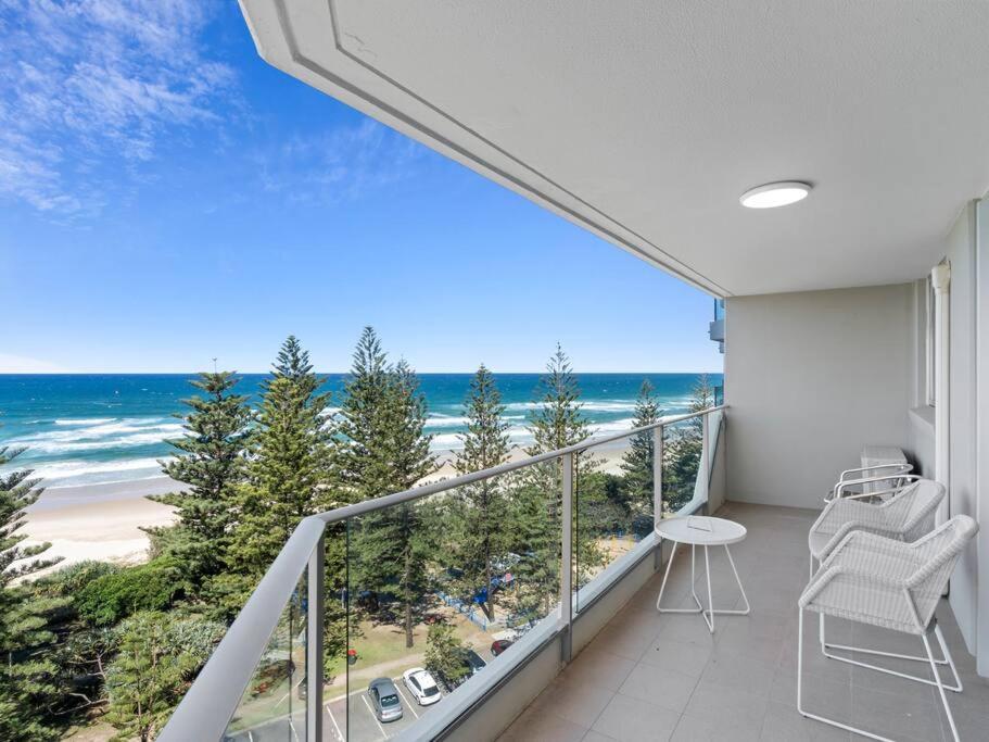 Solnamara Seaside Escape - Hosted by Burleigh Letting, Gold Coast