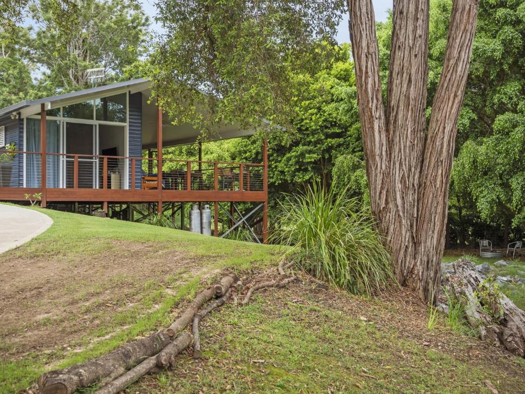 Hiddleston Retreat