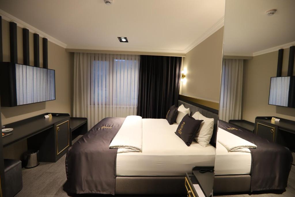 Bayrak Grand Hotel photo
