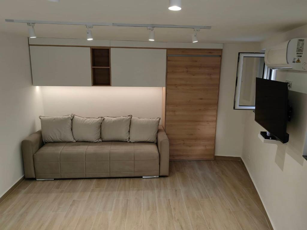 Studio Apartment Danka Old Town Budva - 5