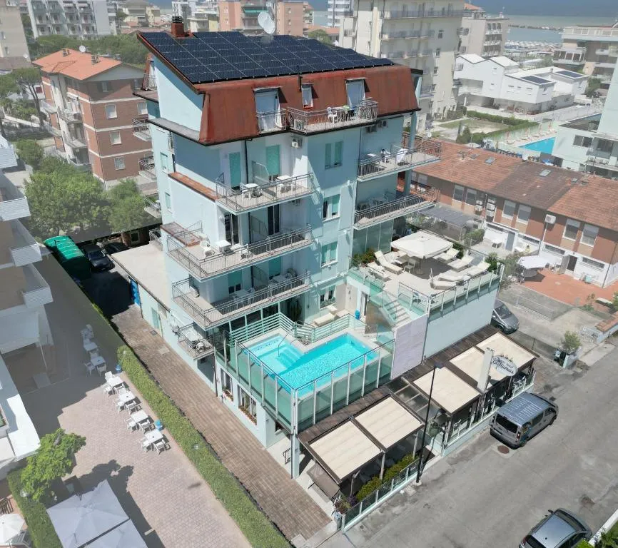 Hotel Bahamas, hotel in Lido di Savio