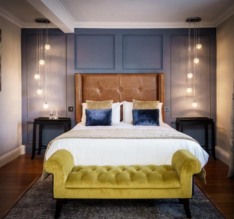 The Bridge Hotel photo