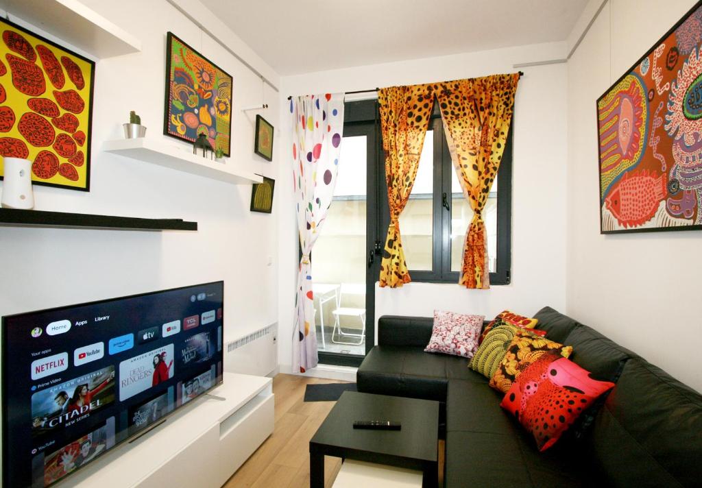 Kusama All New Business Grade Comfort Apartment - 1
