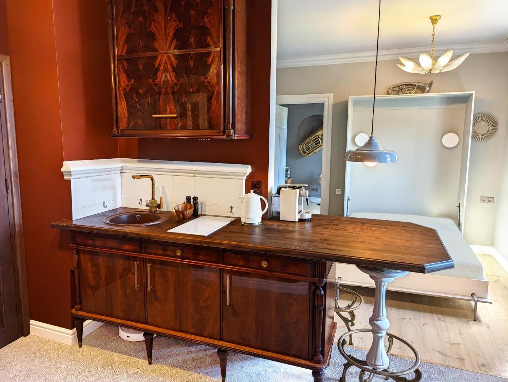 Lost & Found 2 - between sea and party, Liepāja