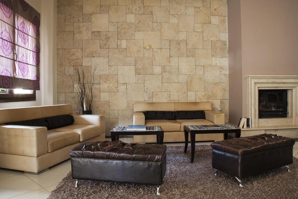 Hotel Meteoritis photo