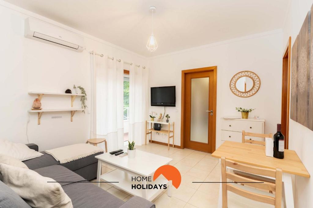 #083 Balcony with AC, Garden View 5min Beach, Albufeira