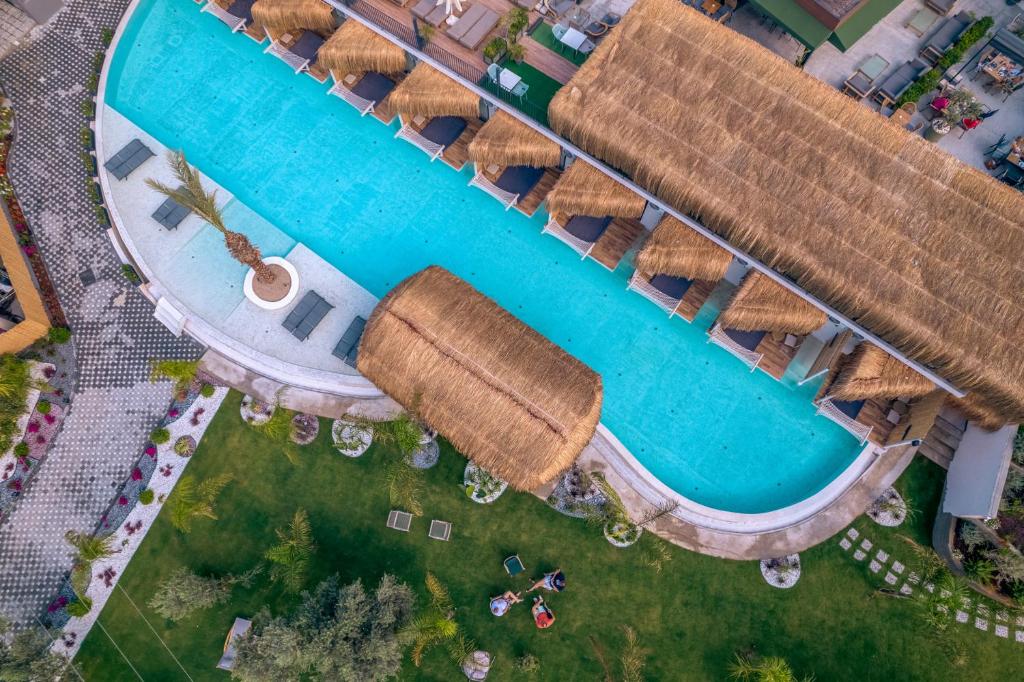 Morina Deluxe Hotel — Swimming pool in Ölüdeniz, Mugla