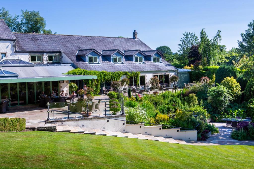 Gibbon Bridge Hotel — Hotel in Chipping