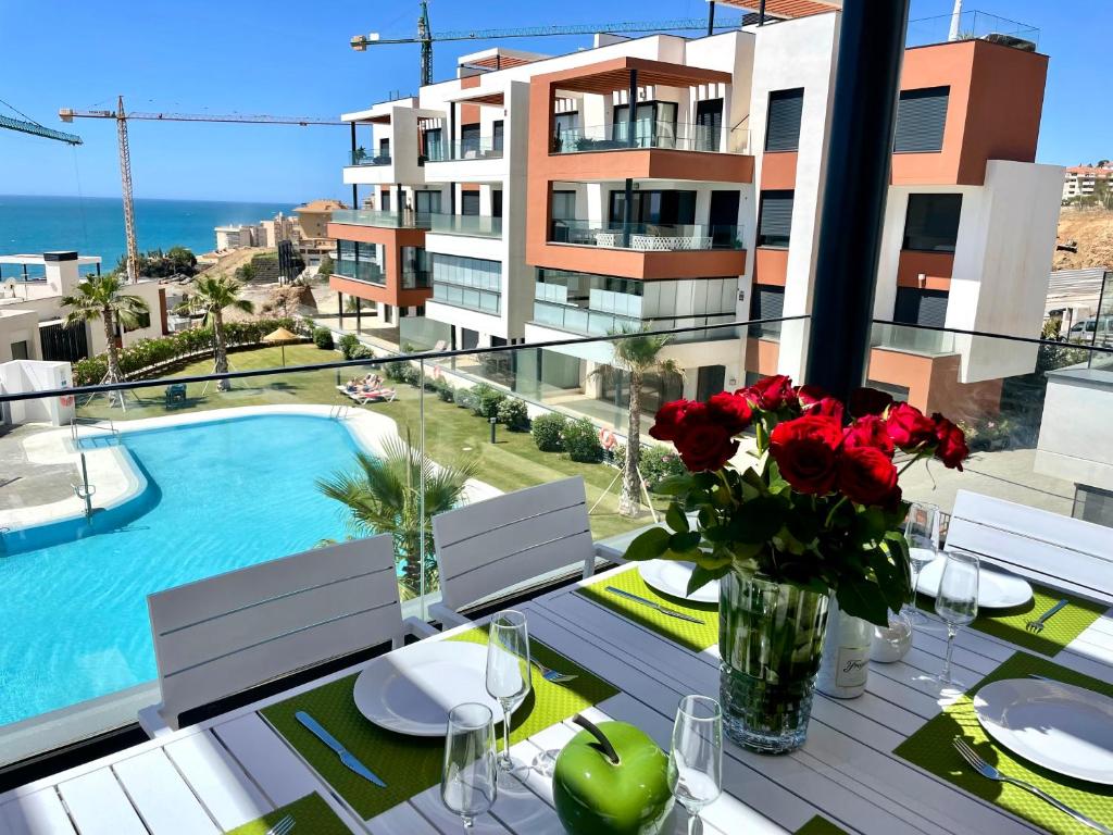 Luxury 3 Bedroom Penthouse - 2