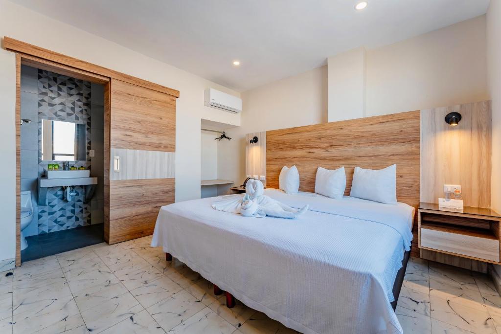 Hotel Central Merida by Kavia - 5