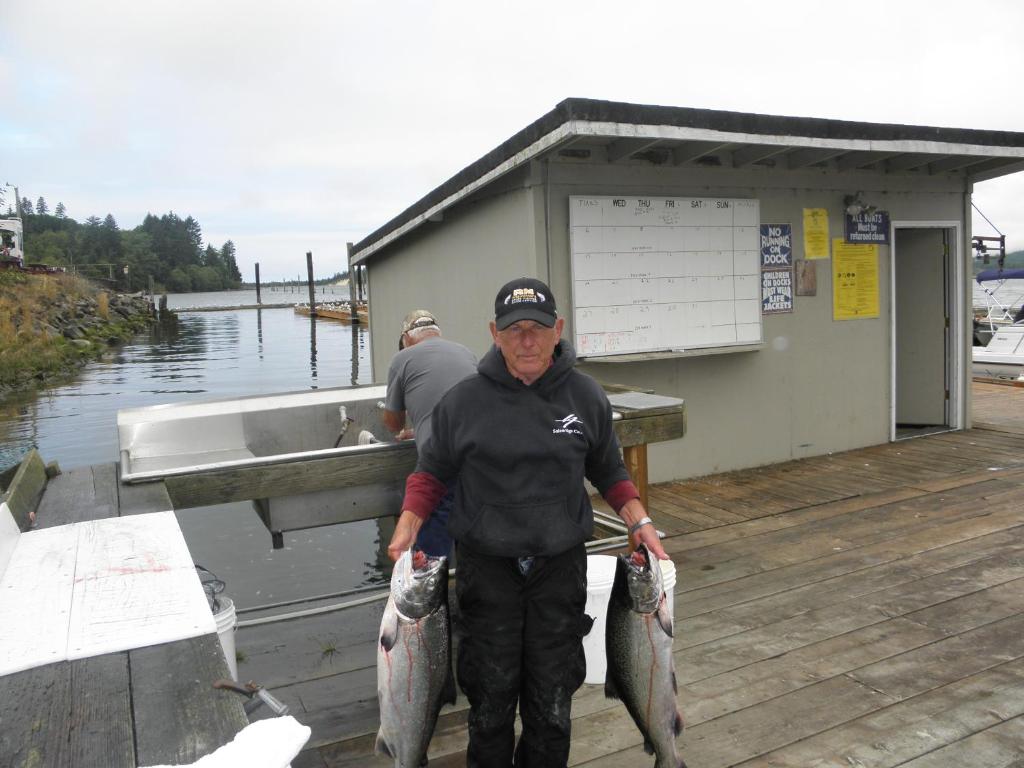 Paradise Cove RV Resort & Marina photo