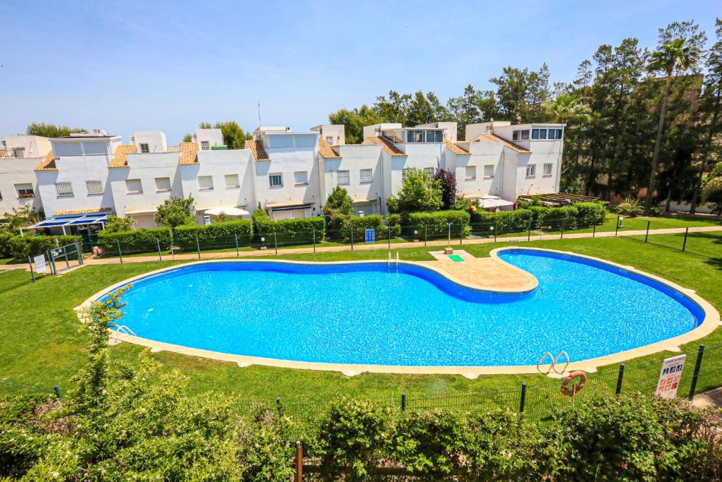 LITORAL COSTA DORADA - LAS CUMBRES Only families - 5