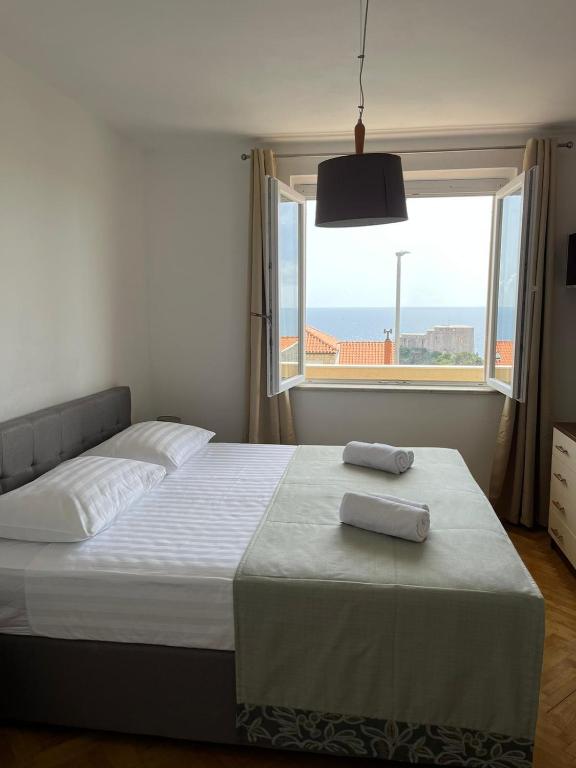 Apartment Gallery - View of the Old Town & free Parking, Dubrovník