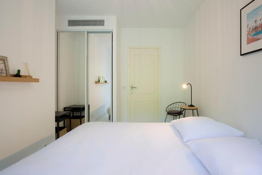 WE CANNES ! Exceptional 4 rooms apartment Cannes Center swimming pool - 4