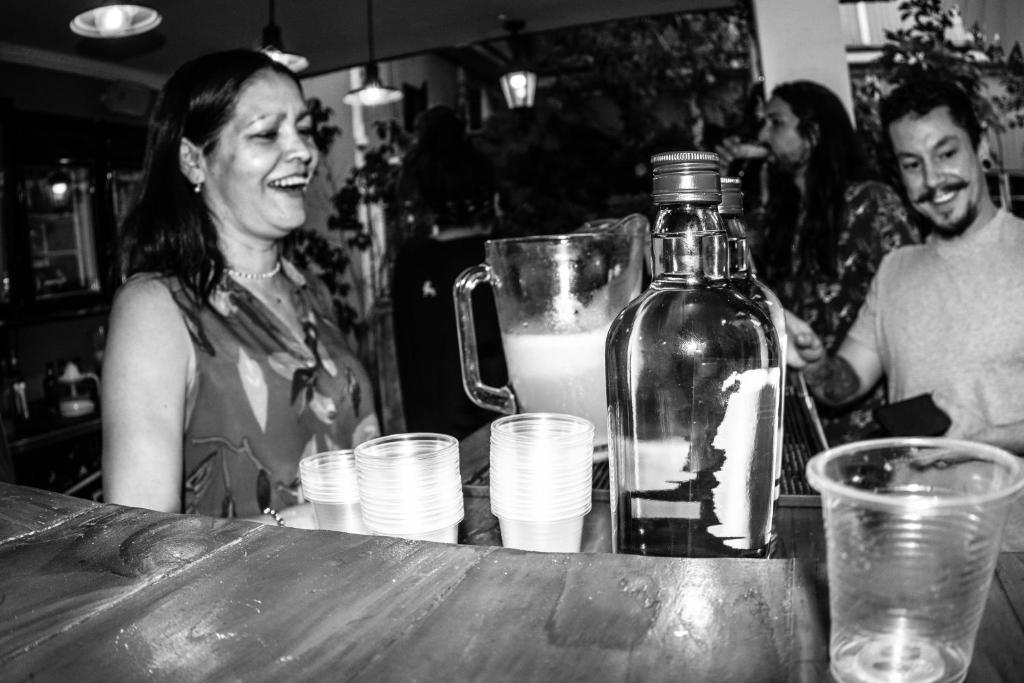 Bar/ Salón
