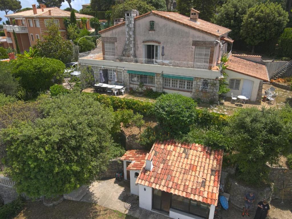 Large Panoramic Villa Retreat - 3