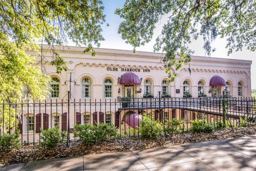 Olde Harbour Inn — Hotel in Savannah (GA)
