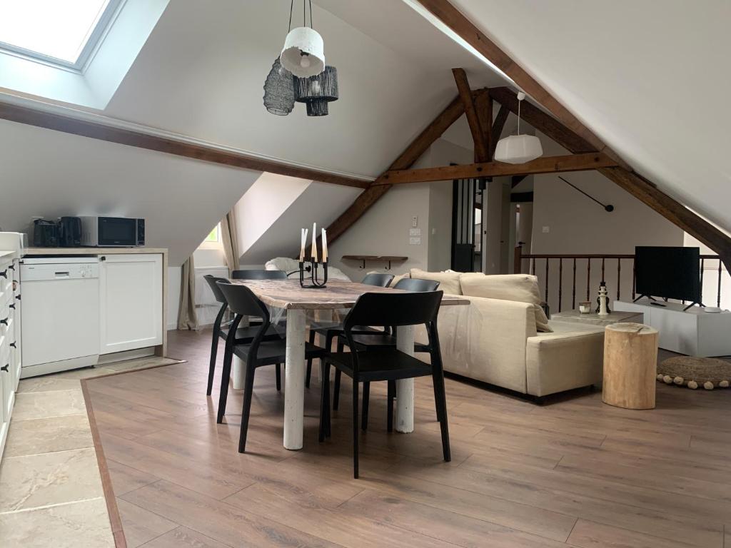 T3 Kokon Lumineux & Chaleureux, Parking, Climatisation, Bagnères-de-Bigorre