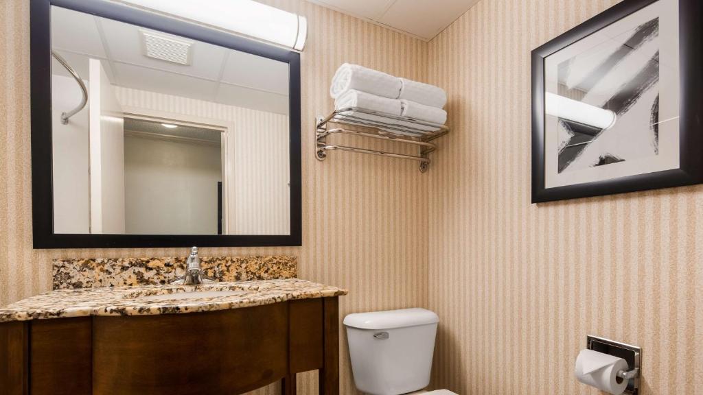 Best Western Plus Morristown Conference Center Hotel photo