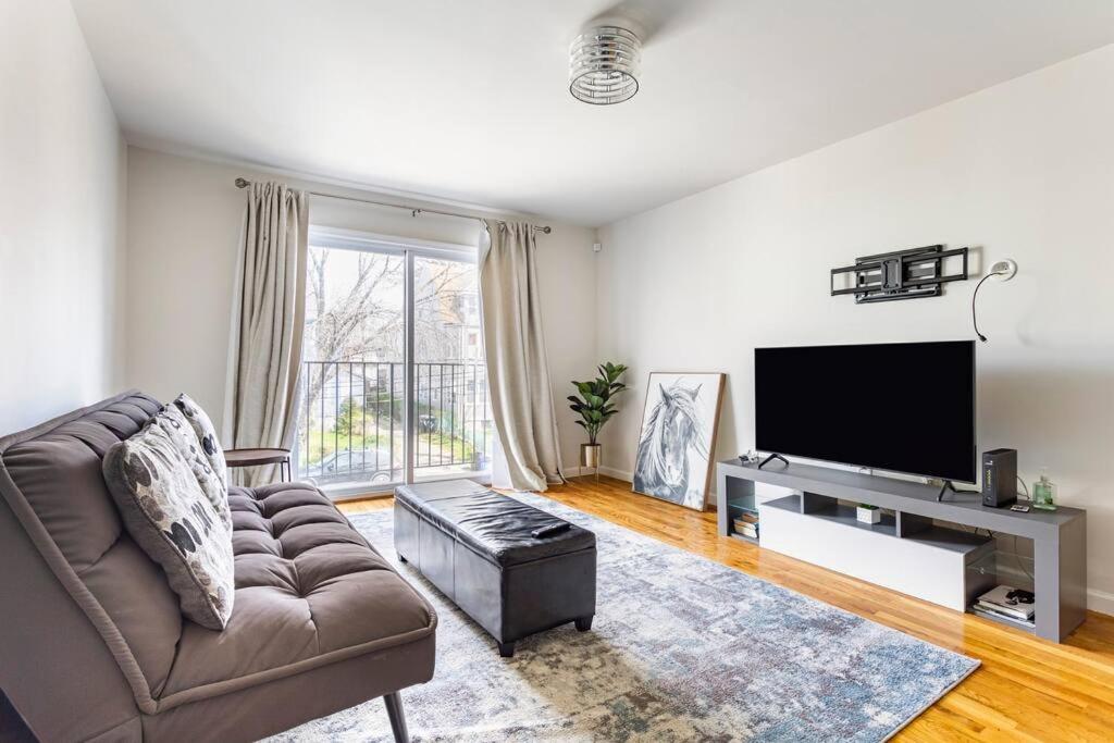 Ruby Suites 2A
