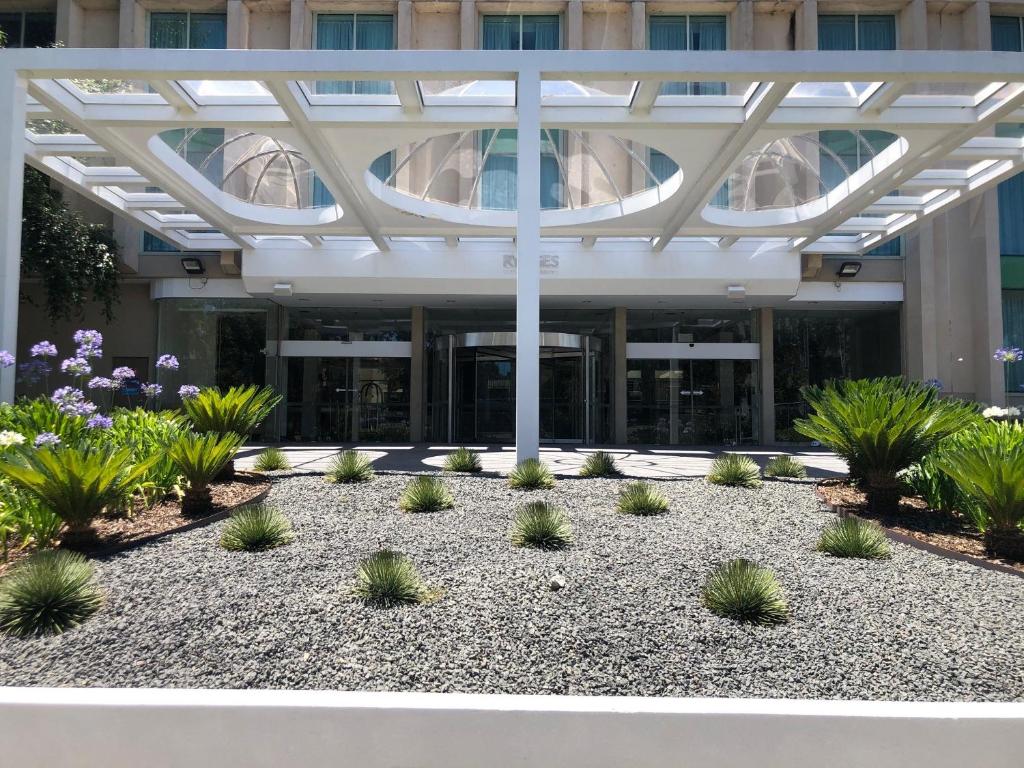 リッジズ キャンベラ (Rydges Canberra) エントランス
