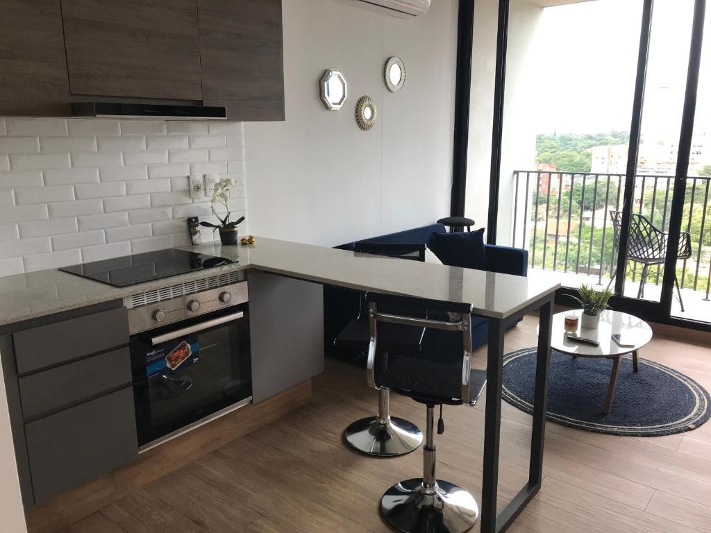 Apartamento con pileta! Ed Hassler! #8 Mariale - 4
