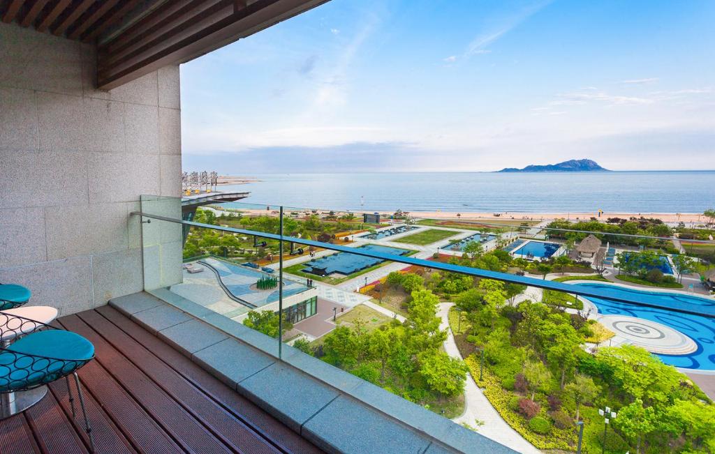 ル メリディアン チンダオ ウエスト コースト (Le Méridien Qingdao West Coast) 眺望