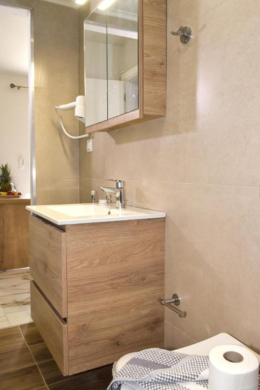 Mithos Premium Rooms photo