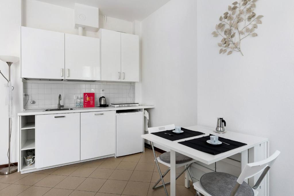White Leaves Studio by Wonderful Italy - 2