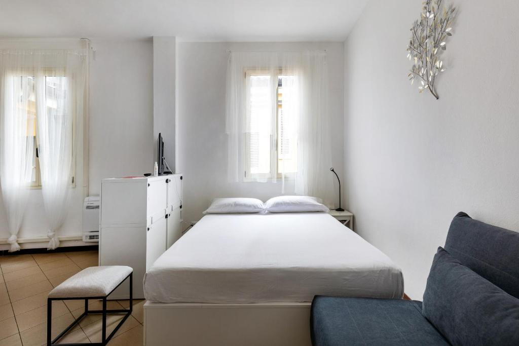 White Leaves Studio by Wonderful Italy - 4