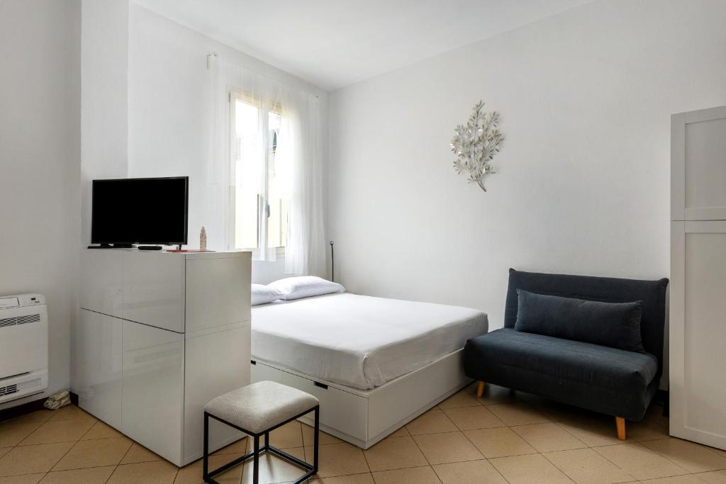 White Leaves Studio by Wonderful Italy - 5
