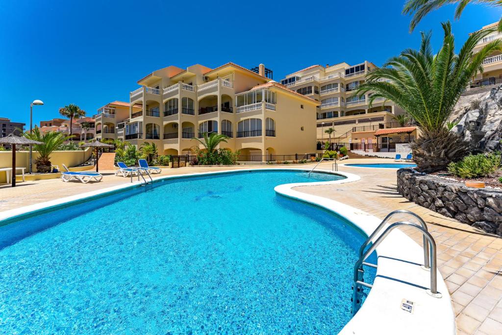 Sea & Green Golf View Duplex Heated POOL - 5
