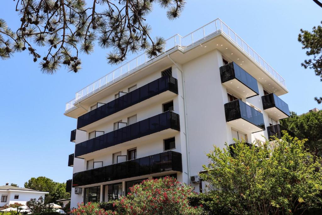 Hotel Eden - 4