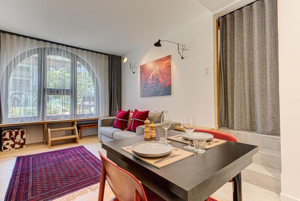 Apartment Chéserys, Alpes Travel, Les Praz Sleeps 2-4 - 3