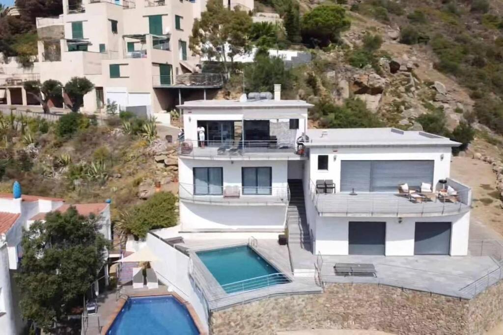 Villa con piscina sobre la Almadrava II - 3