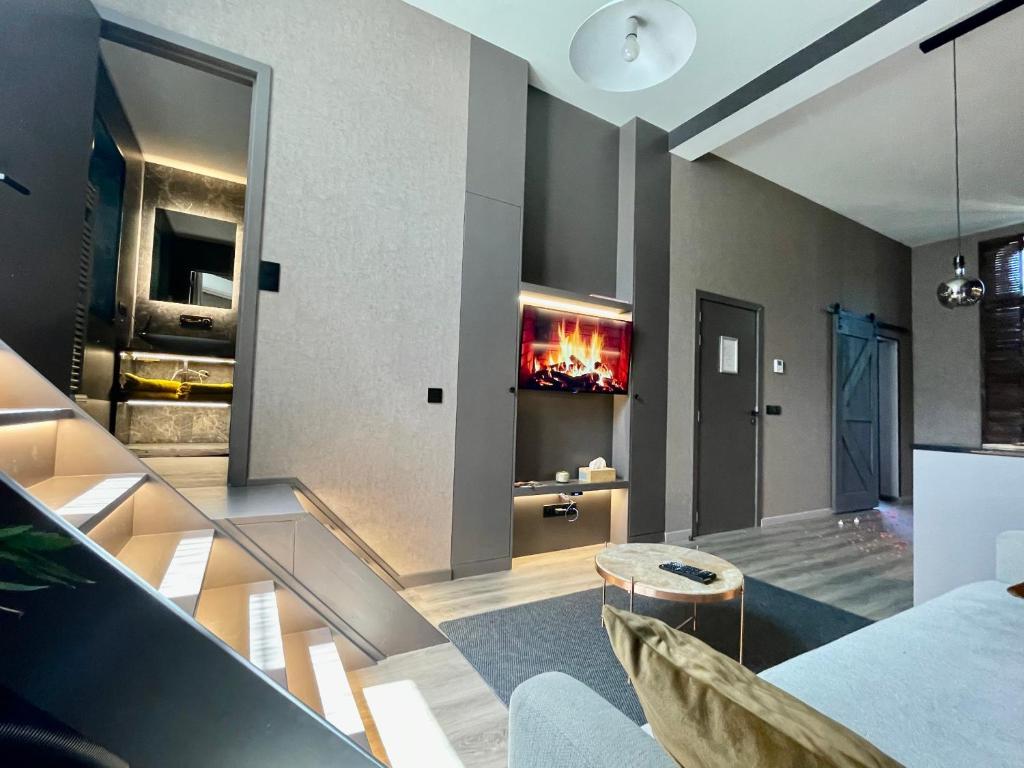 Modern apartment with terrace at Theaterplein, Antverpy