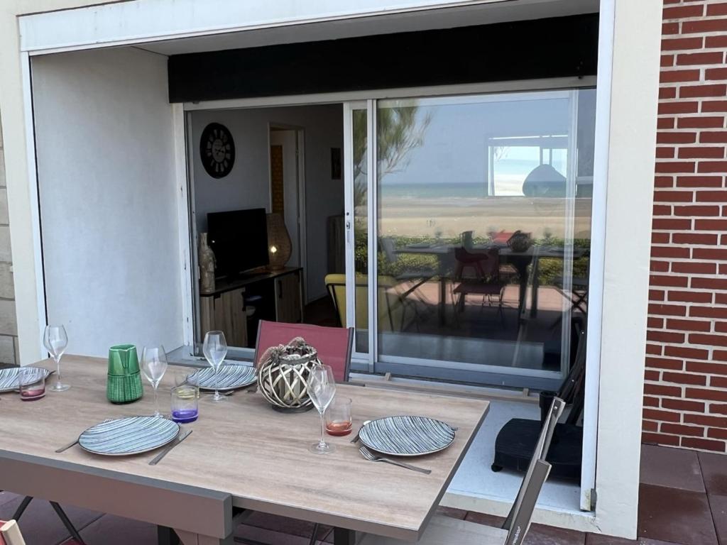 Appartement 2P, Rez-de-jardin, Accès Plage, Animaux OK, Parking, Internet Inclus - FR-1-487-355 - 5
